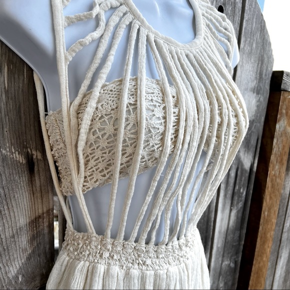 Summer SALE! New Jens Pirate Booty cream dress with crochet stretch tube top. - Picture 5 of 7
